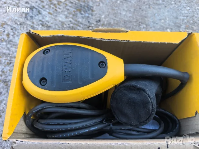 Виброшлайф Dewalt, снимка 4 - Шлайфмашини - 55732416