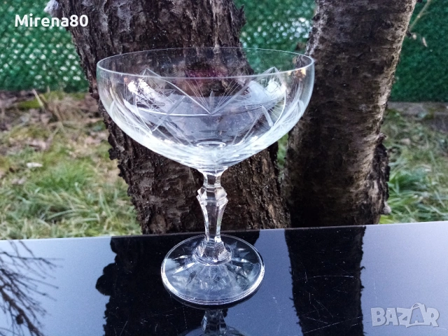 Български кристален сервиз за шампанско, снимка 2 - Сервизи - 53694966