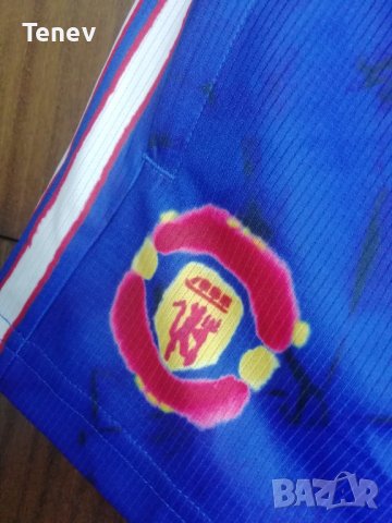 Manchester United Human Race Adidas нови оригинални дамски шорти къси гащи Манчестър Юнайтед Адидас , снимка 6 - Къси панталони и бермуди - 41499939