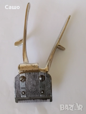 Ръчна машинка за подстригване , снимка 2 - Антикварни и старинни предмети - 53385300
