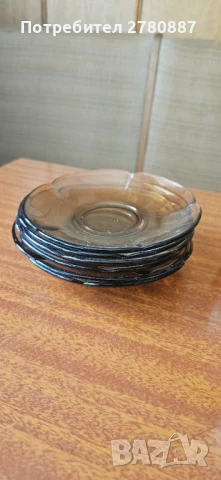 Комплект ретро чаши и чинийки за кафе Duralex France, снимка 4 - Чаши - 50757037