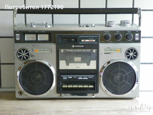 Голям стерео касетофон Hitachi TRK-8155E, снимка 3 - Радиокасетофони, транзистори - 41897986