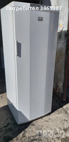 Фризер със шест чекмеджета AEG A+, снимка 3 - Фризери - 53478817