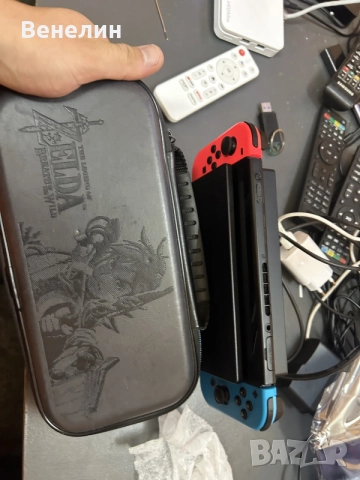 Nintendo Switch V2 БАРТЕР, снимка 2 - Nintendo конзоли - 56078835