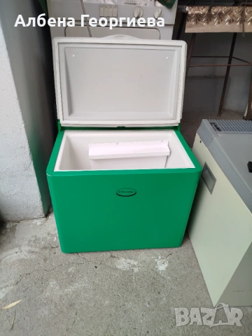 Амонячен хладилник ELECTROLUX -12/220 V/GAZ , снимка 2 - Хладилници - 53699510