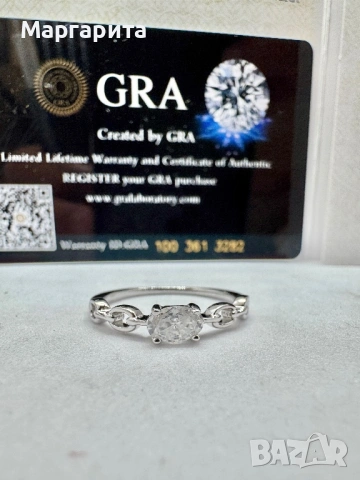 Сребърен пръстен с мойсанит (диамант) 0.5 карата