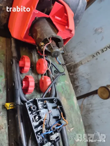 Ел фреза за части 27-3-25, снимка 3 - Градинска техника - 49666215