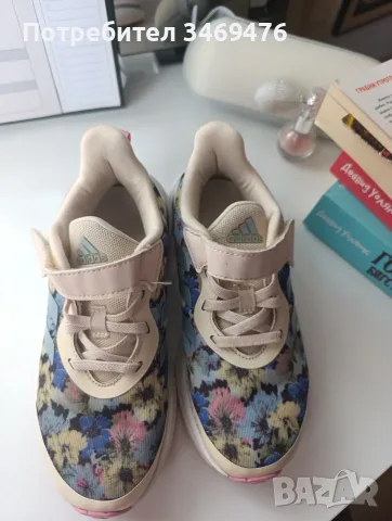 Детски маратонки adidas, снимка 2 - Детски маратонки - 56164998