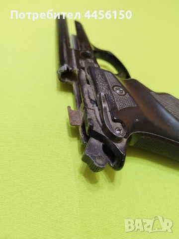 Продавам пистолет за части или реставрация , снимка 4 - Други ценни предмети - 52900033