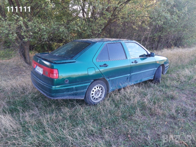 Сеат толедо 1,8 90 к.с. газ-бензин , снимка 10 - Автомобили и джипове - 39811853