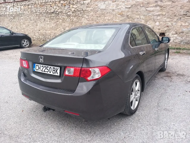 Хонда Акорд 2.2 I - DTEC, снимка 6 - Автомобили и джипове - 55939031