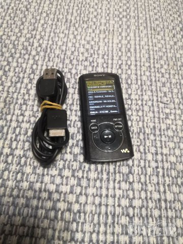 Музикален плеър Sony Walkman NWZ-E463, оригинален кабел , снимка 12 - MP3 и MP4 плеъри - 38819315