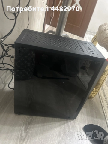 pc redragon bez problem novo, снимка 2 - Клавиатури и мишки - 56261273