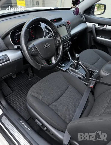 KIA SORENTO 2.4GDI, снимка 8 - Автомобили и джипове - 56216317