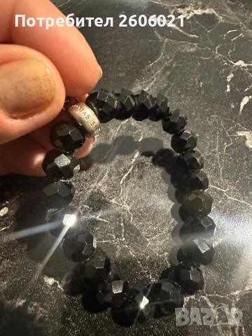 Гривна със сребърен елемент! Thomas Sabo!