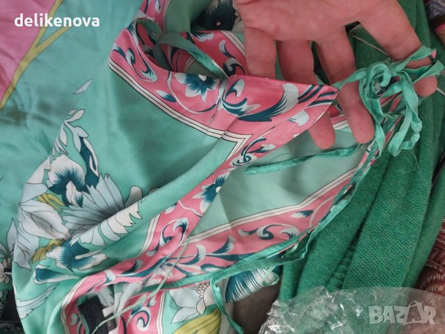 Renato Nucci. Size 42-44 Изключителна рокля от Коприна, снимка 9 - Рокли - 32927943