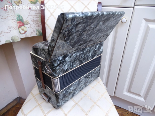 Акордеон Велтмайстер 40 баса, снимка 8 - Акордеони - 53004254