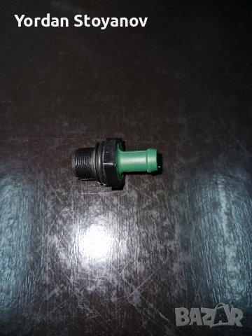 Positive crankcase ventilation PCV valve 11810 8J102, снимка 4 - Части - 44380648