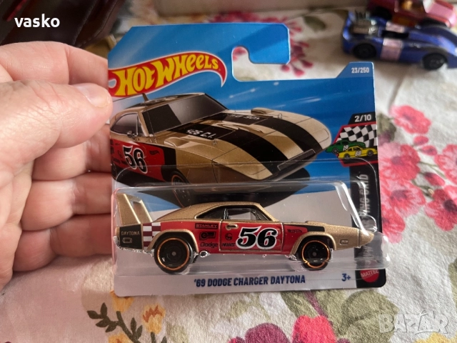 Hotwheels Чартжър