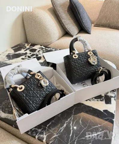 Christian Dior Дамска чанта, кожа, снимка 4 - Чанти - 56377856