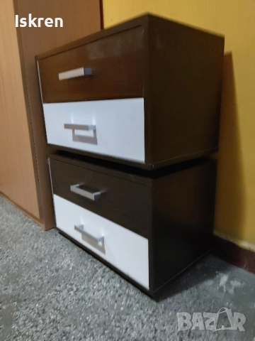 Нощно шкафче 2 бр., снимка 3 - Шкафове - 52344177