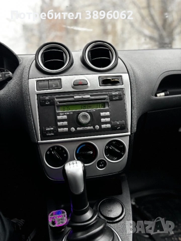 Ford Fiesta 1.4tdci , снимка 9 - Автомобили и джипове - 53302591