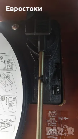 Victrola The Quincy 6-в-1 Bluetooth плейър и мултимедиен център с вградени високоговорители, снимка 8 - Други - 48005746