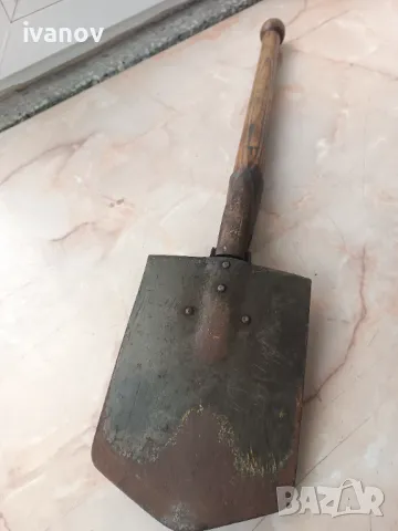Военна комбинирана сгъваема лопатка с кирка, снимка 3 - Антикварни и старинни предмети - 50233563