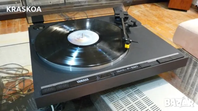 YAMAHA P-520