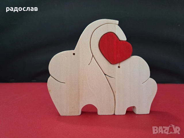 Дървена фигурка , снимка 2 - Статуетки - 53563812