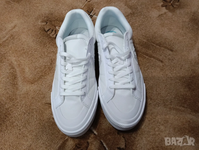 Чисто нови оригинални бели мъжки маратонки Converse 44 ти номер, 28 см, Текстил, Кожа, снимка 6 - Маратонки - 53401480