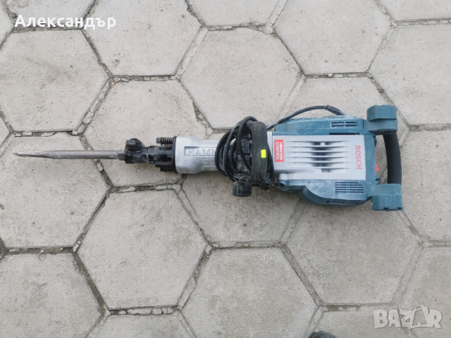 Професионален къртач със захват 6-стен Bosch GSH 16-30 , 1750 W