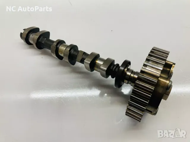 Разпределителен вал за FORD Форд Фиеста Фокус 1.0 ECOBOOST E3BG-6C525-BA / 6A268 2018