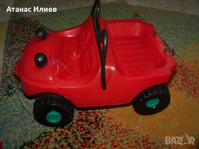 Голяма соц пластмасова кола играчка за дърпане, снимка 3 - Коли, камиони, мотори, писти - 50772899