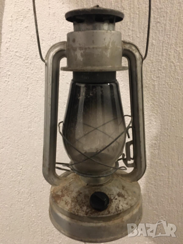 Газена лампа с антикварна стойност, снимка 1 - Антикварни и старинни предмети - 36347251