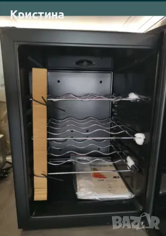 Мини хладилник за изтудяване на 8бр. бутилки  , снимка 5 - Хладилници - 47929928