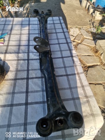 Греда под радиатор за голф 2 , снимка 6 - Части - 41888347