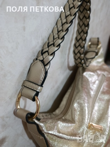 Златна чанта, снимка 4 - Чанти - 52604015