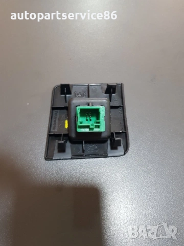 Врата за отваряне на капачка на резервоар за RHD за Peugeot 407 3.0 Купе (2005-2012) 96531174XT, снимка 3 - Части - 53684705