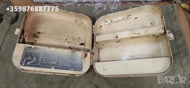 Ретро аптечка Руска руско руска военна Газ 69 Уаз 469 452 Буханка, снимка 5 - Части - 50182337