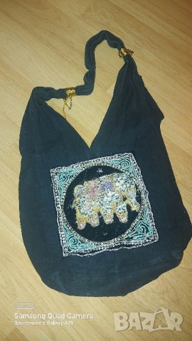 Продавам дамска чанта от плат , снимка 3 - Чанти - 42346567