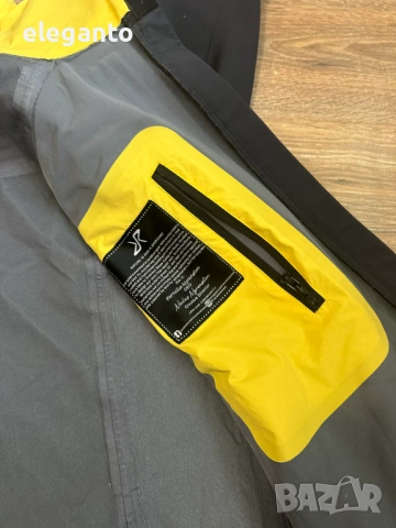 Висок клас мъжко яке RVRC  RevolutionRace Aphex Pro Hard Shell Jacket , XXL размер, снимка 12 - Якета - 53453028