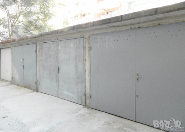 От собственик голям, самостоятелен, надземен гараж, снимка 3 - Гаражи и паркоместа - 53490728
