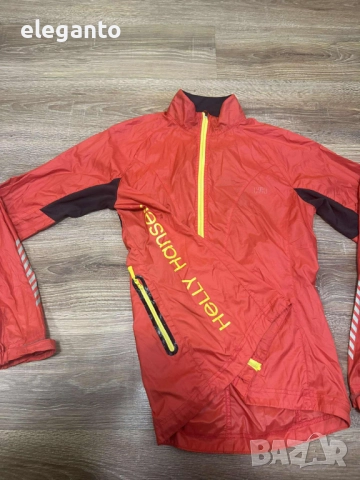 Дамска ветровка Helly Hansen Training Running Windrunner Jacket , L размер, снимка 4 - Якета - 51625161