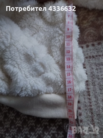 Детско плушено горнище за момиче! , снимка 4 - Детски якета и елеци - 52917541