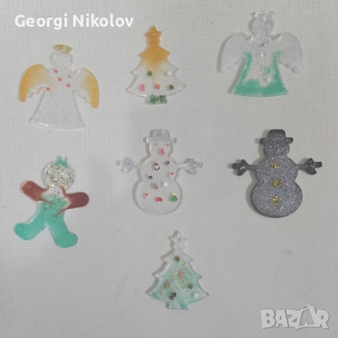 Коледни висулки и книгоразделите от епоксидна смола, снимка 3 - Декорация за дома - 52663566