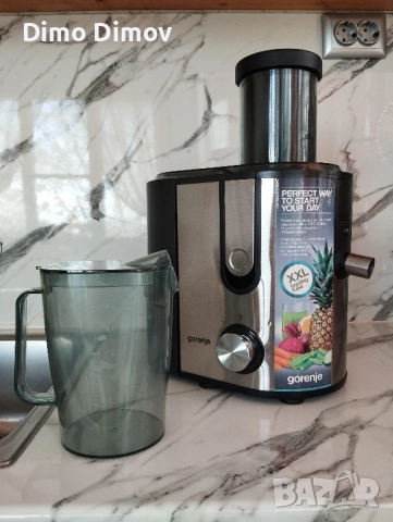 Сокоизтисквачка Gorenje JC900E, снимка 3 - Сокоизстисквачки и цитрус преси - 52510408