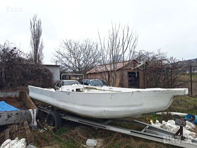 Лодка 6м със алуминиев колесар , снимка 3 - Воден транспорт - 53416484