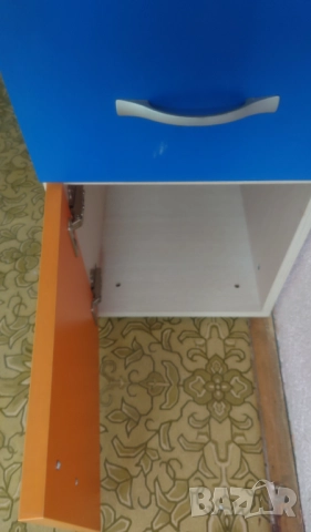 Шкафче, снимка 3 - Шкафове - 52748540