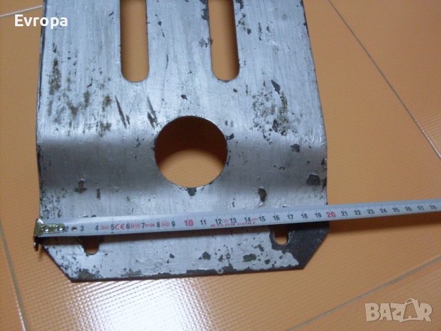 Подкартерна ламарина- ВАЗ., снимка 7 - Аксесоари и консумативи - 39954297